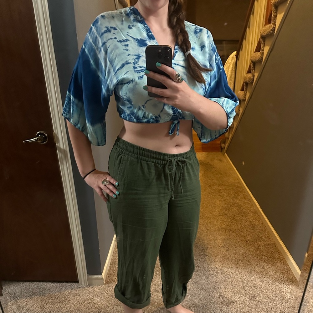 Hippie Kathmandu tie long sleeve crop top